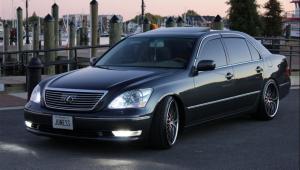 Lexus LS