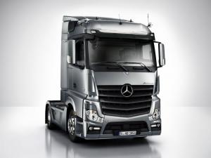 Mercedes Axor